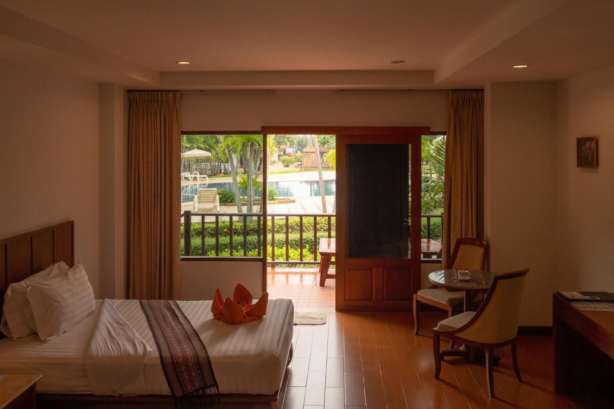 Sailom Resort Bangsaphan Бангсапхан Экстерьер фото